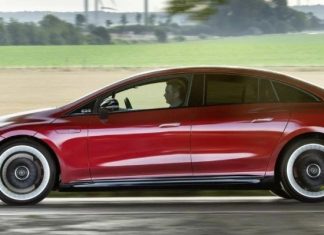 У електромобілів Mercedes-Benz виявили критичну ваду