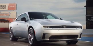 Доставки електричного Dodge Charger відклали на три місяці