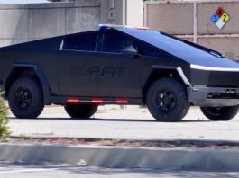 У мережі представили Tesla Cybertruck у поліцейському виконанні