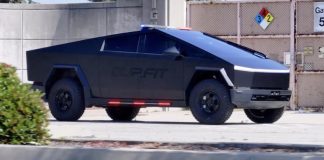 У мережі представили Tesla Cybertruck у поліцейському виконанні