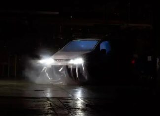 У мережі опублікували перші фото електричного фургона EBRO на базі Nissan e-NV200