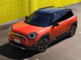 Оголошено всі ціни на електричний кросовер MINI Aceman