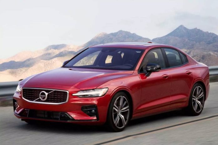 Volvo відмовилася від седана S60 на користь нового кросовера