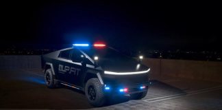 Tesla Cybertruck перетворили на поліцейський електромобіль (фото)