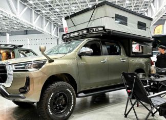 Представлений двоповерховий Toyota Hilux: у ньому можна жити трьом мандрівникам