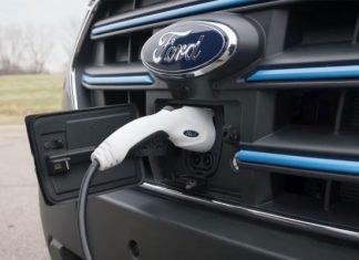 Продаж електромобілів Ford виріс більш ніж у півтора рази за пів року