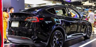 Tesla оголосила про підготовку оновленої версії Model Y