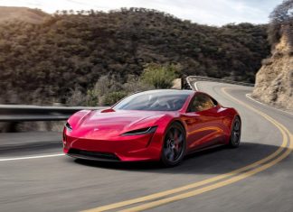 Ілон Маск анонсував дебют другого покоління Tesla Roadster у 2025 році