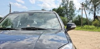 Як захистити автомобіль від граду: поради від фахівців