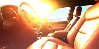 Експерти визначили предмети, які заборонено тримати в салоні автомобіля