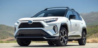 Подробиці про нову Toyota RAV4 витекли перед офіційним анонсом