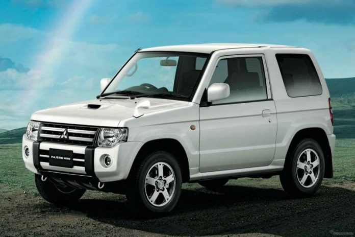 Новий Mitsubishi Pajero Mini показали на перших неофіційних зображеннях