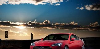 Hyundai відкликає Genesis Coupe: він може покотитися