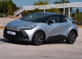 Новий кросовер Toyota C-HR провалив тести на керованість