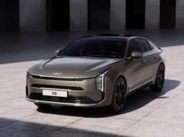 Kia представила оновлений седан K8: він став сучаснішим та комфортнішим