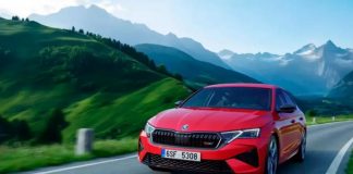 Компанія Skoda представила оновлену Octavia