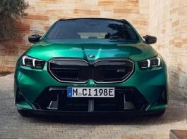 Перед анонсом з'явилися перші подробиці про BMW M5 Touring 2025