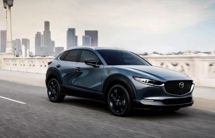 Mazda CX-30 отримала новий стиль для міських доріг