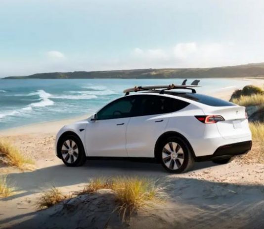 Tesla Model Y готується стати ідеальним сімейним електромобілем