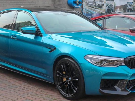 Розкрито, чому водії BMW часто не вмикають поворотники Розкрито, чому водії BMW часто не вмикають поворотники