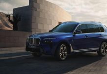 BMW X7 отримав ексклюзивну версію Signature Edition з кристалами Swarovski