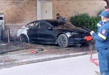 Під час зарядки загорівся електромобіль Tesla Model 3