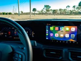 Компанія Ford запатентувала новий вид реклами в автомобілі