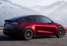 Tesla Model Y у новому кольорі зняли на заводі Tesla Giga Texas