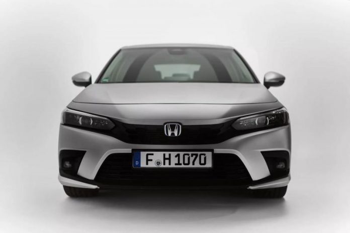 Представлено унікальний Honda Civic, на 64% виготовлений зі срібла