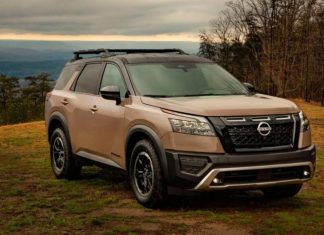 Nissan оприлюднив ціни на оновлений Pathfinder і показав його на фото