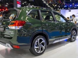 Новий гібрид Subaru Forester був помічений під час тестів
