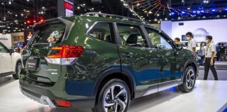 Новий гібрид Subaru Forester був помічений під час тестів