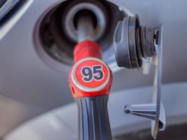 Водіям пояснили 3 основні ризики використання А-92 замість А-95 Водіям пояснили 3 основні ризики використання А-92 замість А-95