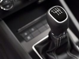 Чому не завжди варто довіряти надійності та економічності МКПП