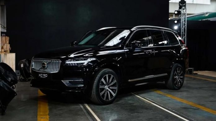 Volvo розпочала виробництво броньованих кросоверів (ФОТО)