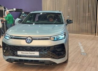 Volkswagen Tayron вперше показали наживо під час презентації у Парижі