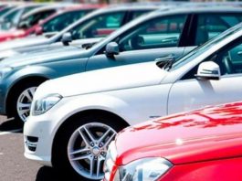 Автоексперти назвали машини, які продаються найповільніше