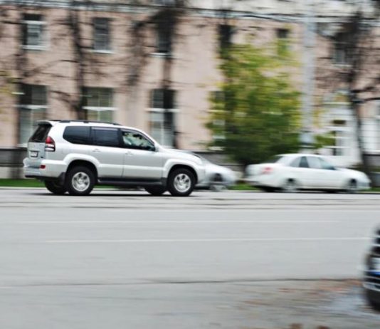 Поліцейський розповів про 7 способів зупинити автомобіль з відмовленими гальмами