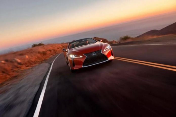 Представлено нову версію спортивного купе Lexus LC