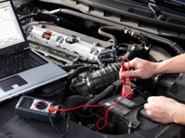 Фахівець застерігає водіїв від самостійного ремонту автомобільної електроніки