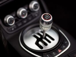 Автомеханіки пояснили, чому злітають передачі на МКПП і як усунути несправність