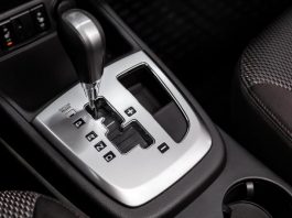 Автоексперти пояснили, як розпізнати несправну АКПП на будь-якому авто