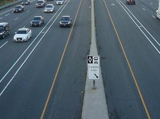 В Україні з’явиться новий дорожній знак: що він означатиме