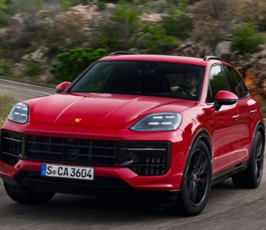 Porsche не припинить розробку нових автомобілів з ДВЗ