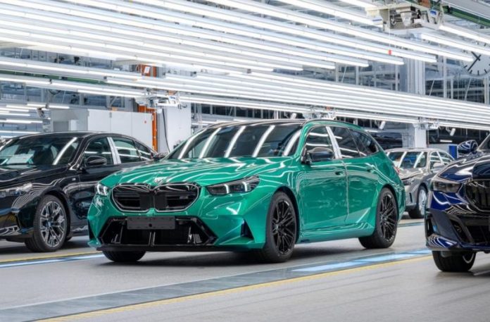 Стартувало виробництво найпотужнішого в історії універсалу BMW M5 Touring