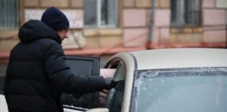 Автоексперт поділився порадами щодо підготовки кузова до холодів