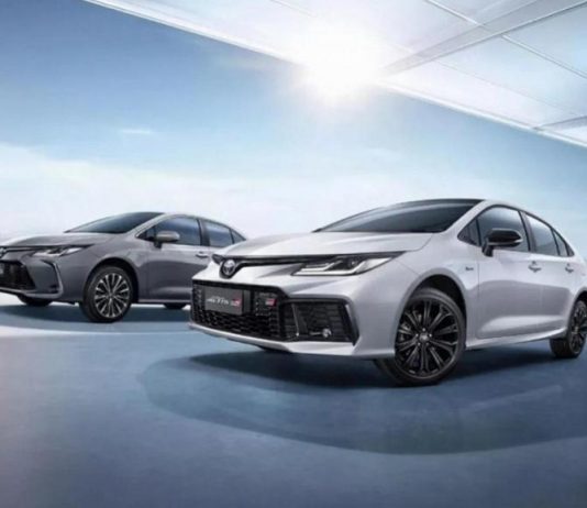 Toyota представила нову версію Corolla