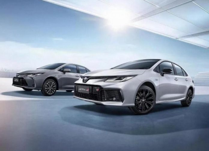 Toyota представила нову версію Corolla