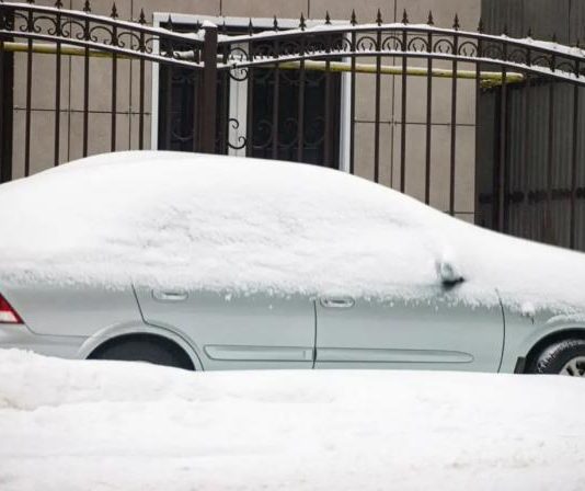 Експерт пояснив, чому часто не вдається завести автомобіль у мороз