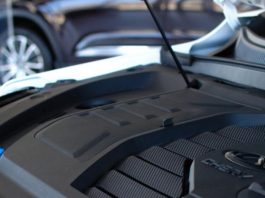 Інженер визначив, які мотори надійніші: бензинові чи дизельні